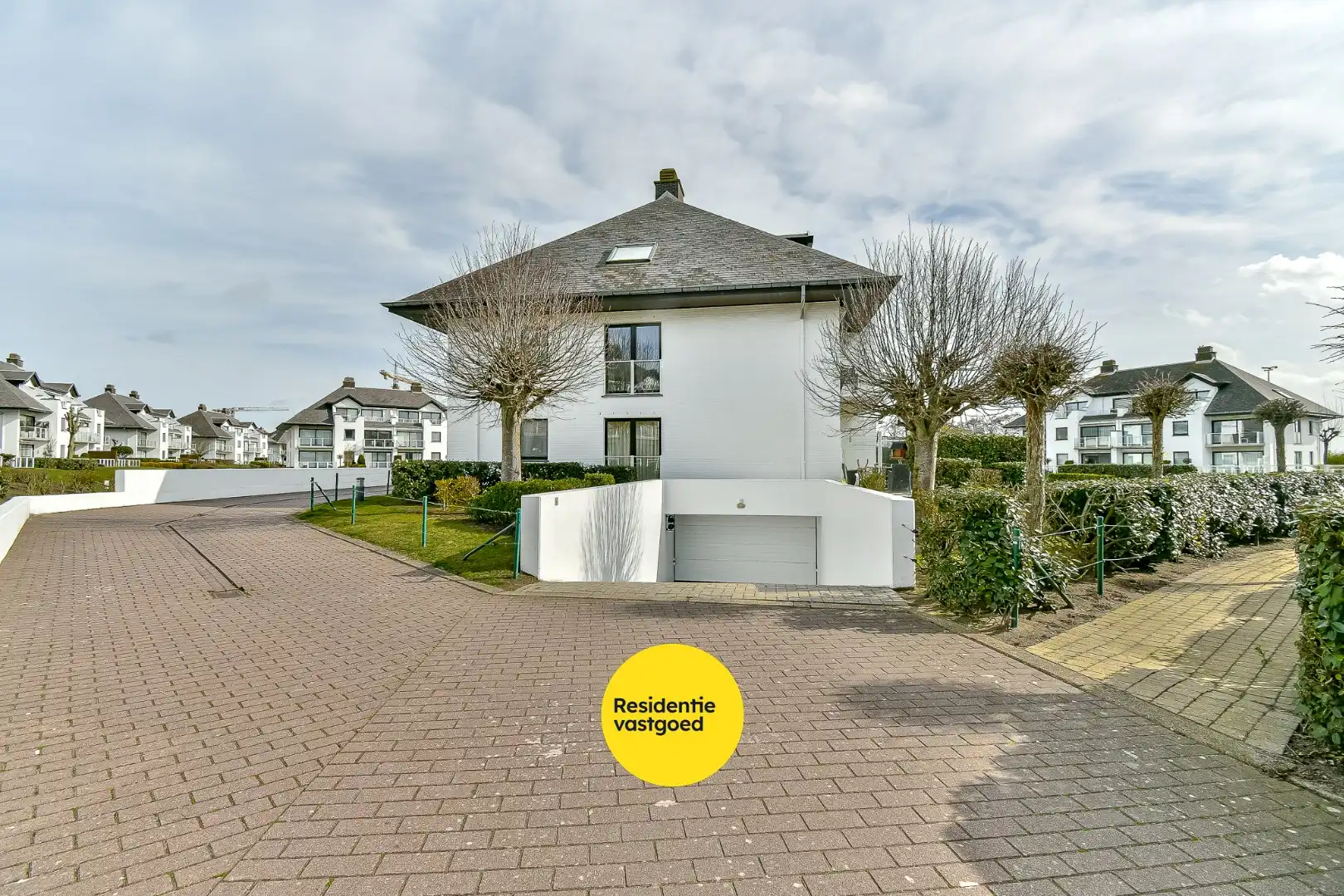 Afgesloten garagebox foto 7