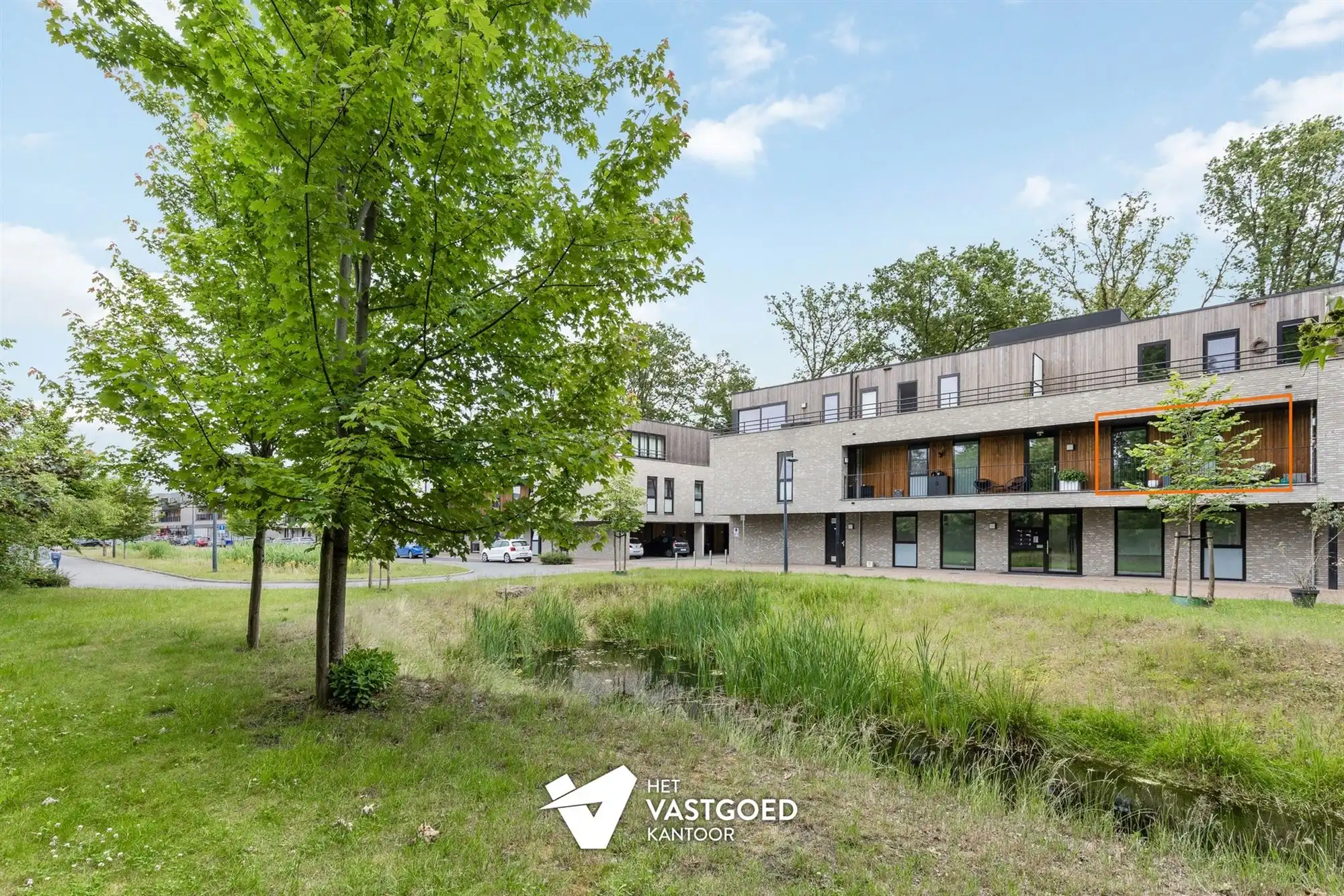 GEZELLIG APPARTEMENT MET 2 SLAAPKAMERS, RUIM TERRAS EN OVERDEKTE AUTOSTAANPLAATS TE BERINGEN foto 28
