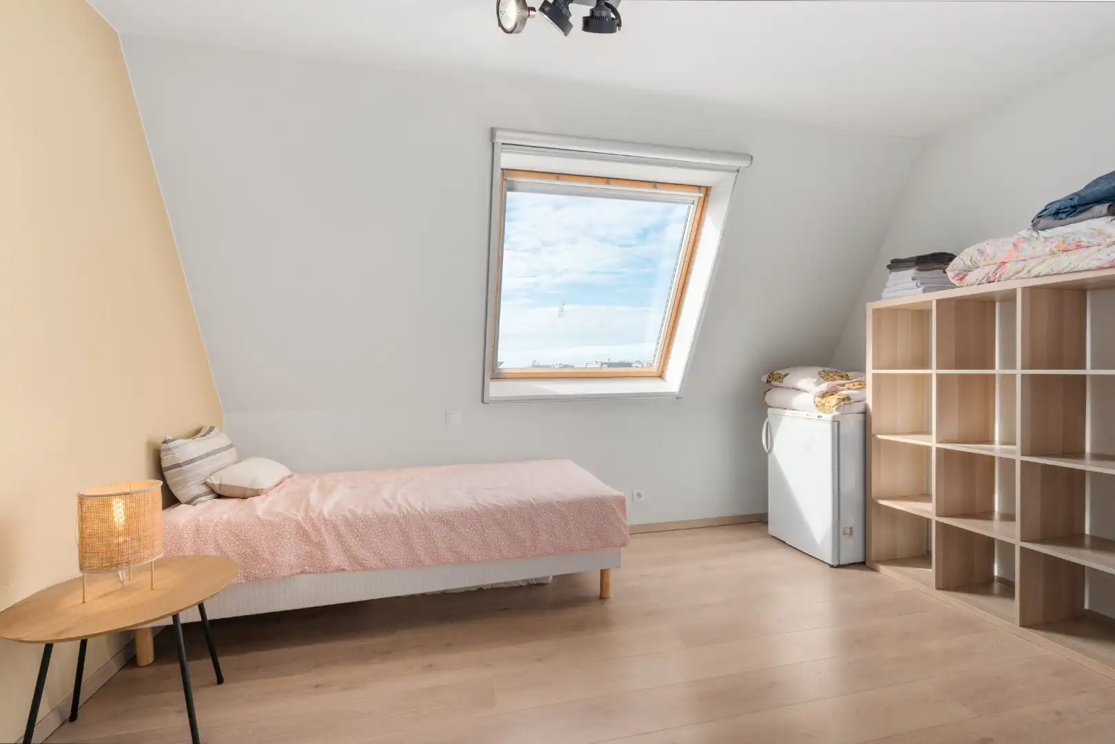 Een heerlijk plekje aan zee, op enkele passen van het strand foto 13