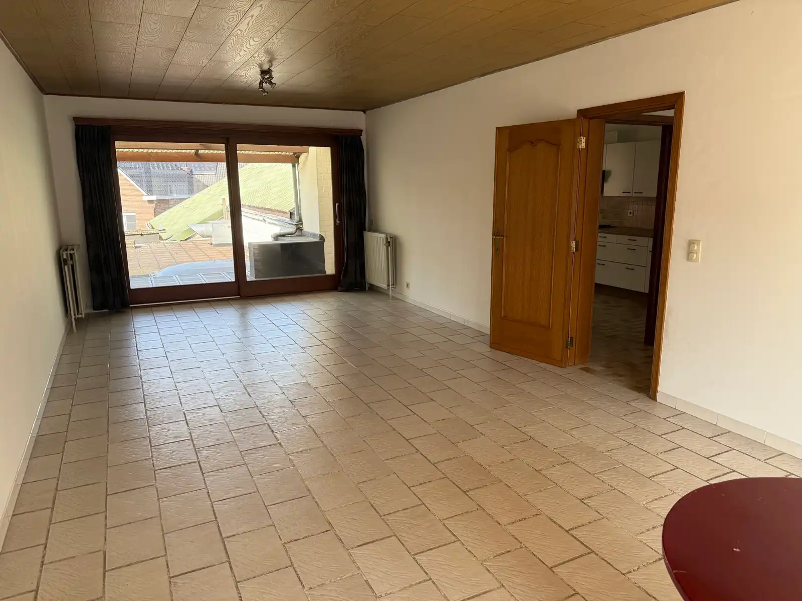 Projectgrond (vroegere feestzaal met woonst en parking) foto 9