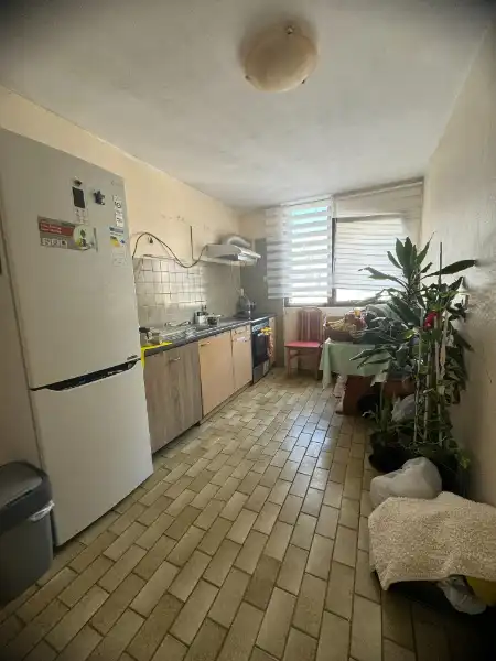 Appartement met 3 slaapkamers en autostaanplaats in hartje Genk foto 7