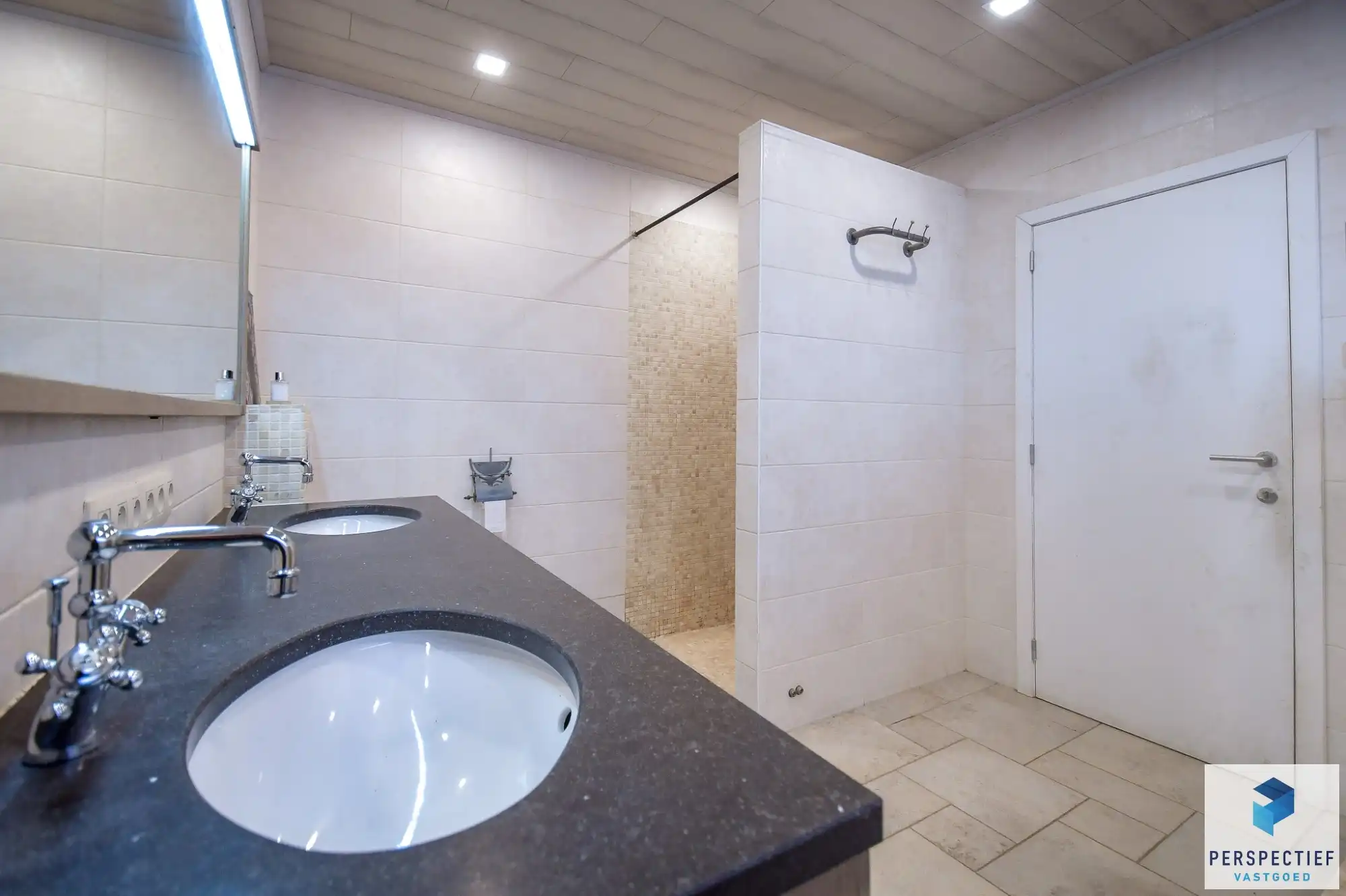 Landelijk gelegen ruime woning met tuin, kleine weide & bijgebouw gelegen in Oedelem op  1 365 m² foto 17