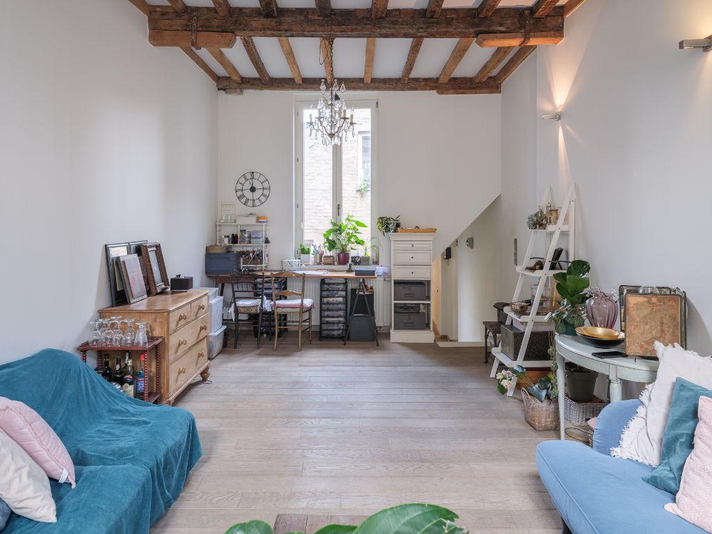 Authentieke stadswoning met twee à drie slaapkamers op 50 m van de Vrijdagmarkt. foto 10