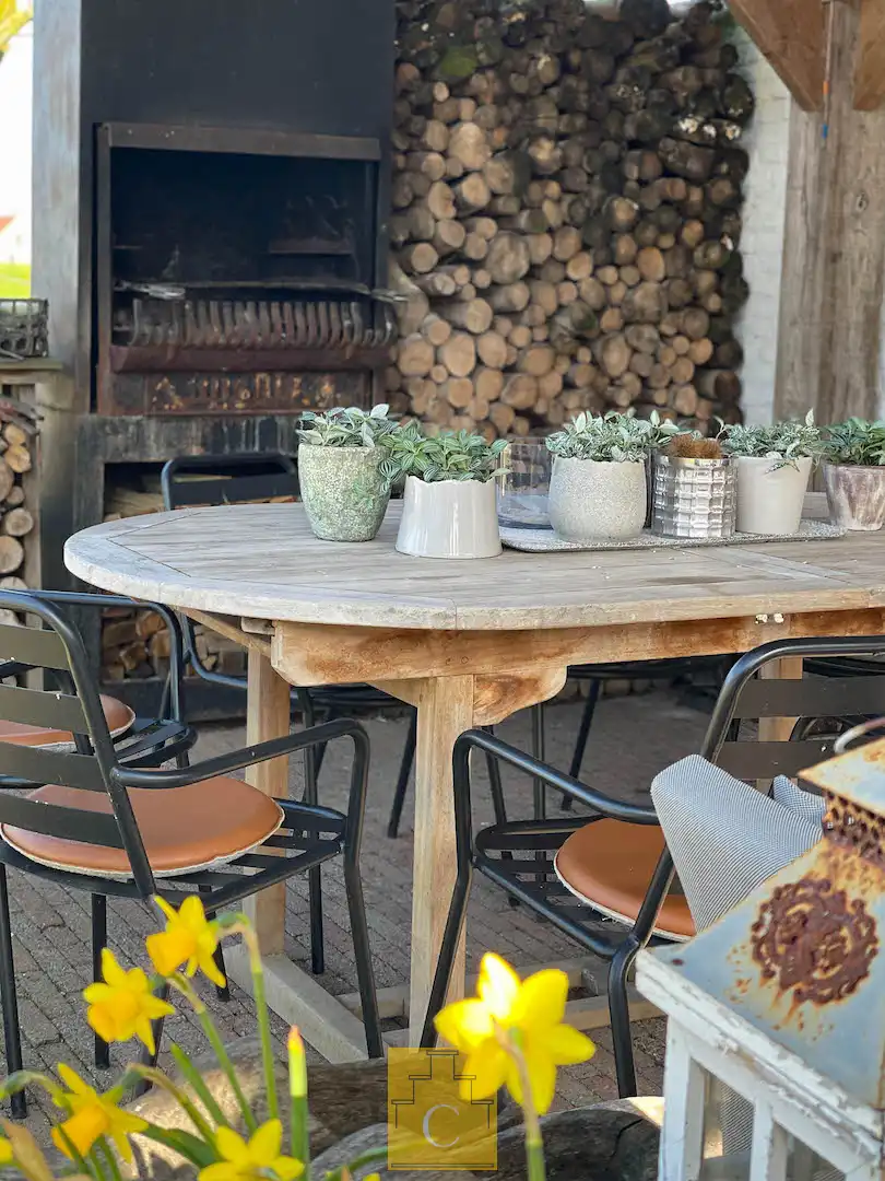 Idyllisch gelegen landgoed, voormalige hoeve, met karakterwoning, vakantieverblijf/boutique B & B met 6 vergunde kamers, parking en weide op circa 1 ha foto 35