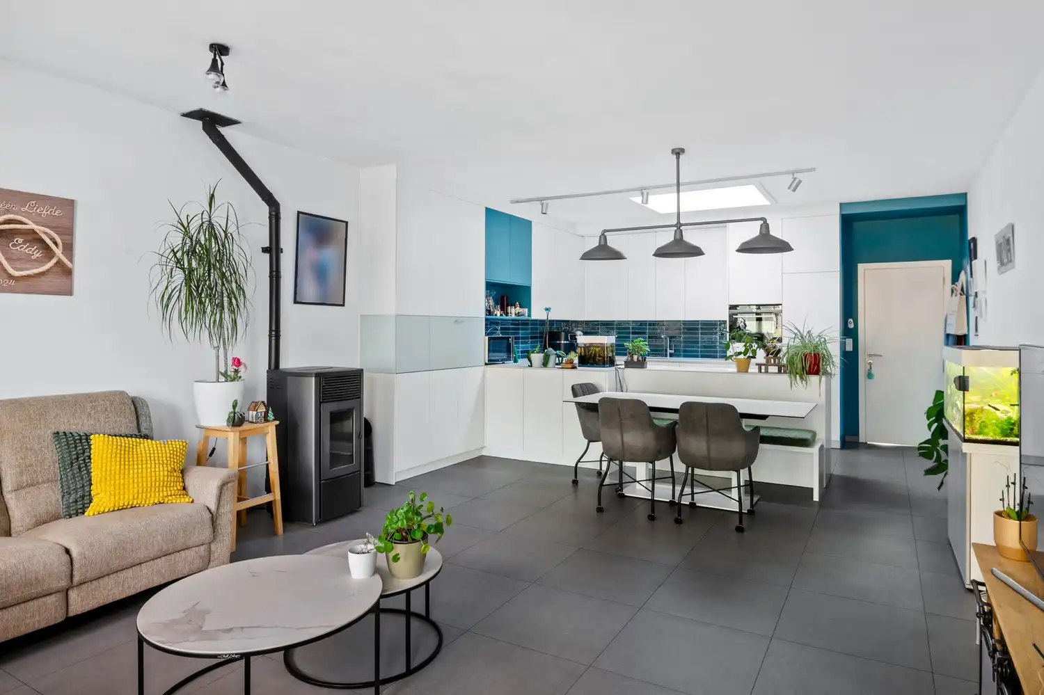 Instapklare woning met 4 slaapkamers, garage en tuin te Niel foto 7