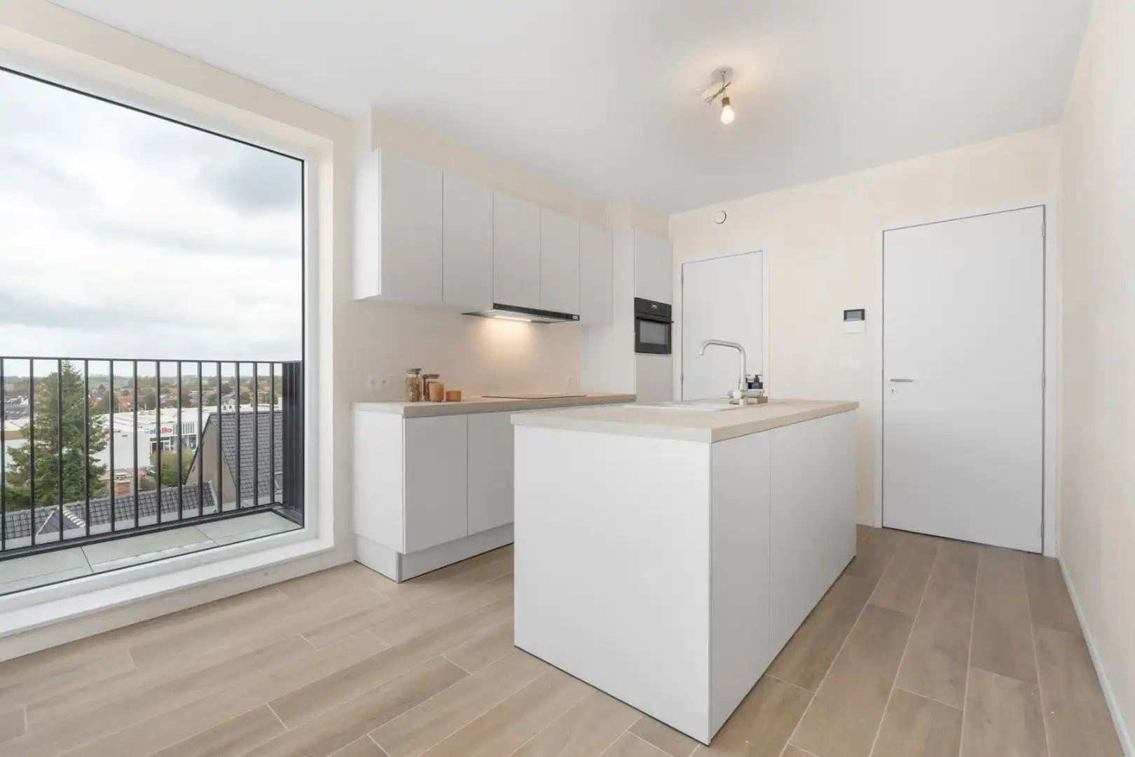 Magnifiek appartement met 2 slaapkamer en ruime terrassen. foto 5