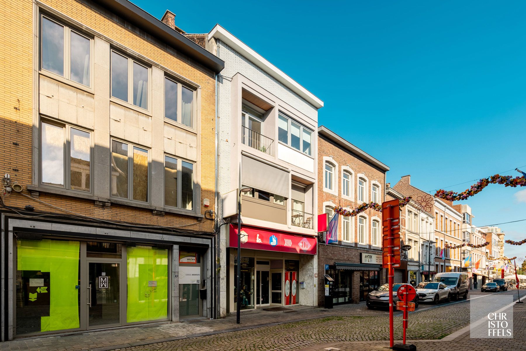 Handelspand van 408m² in Tongeren op de Antiekmarkt! foto 6