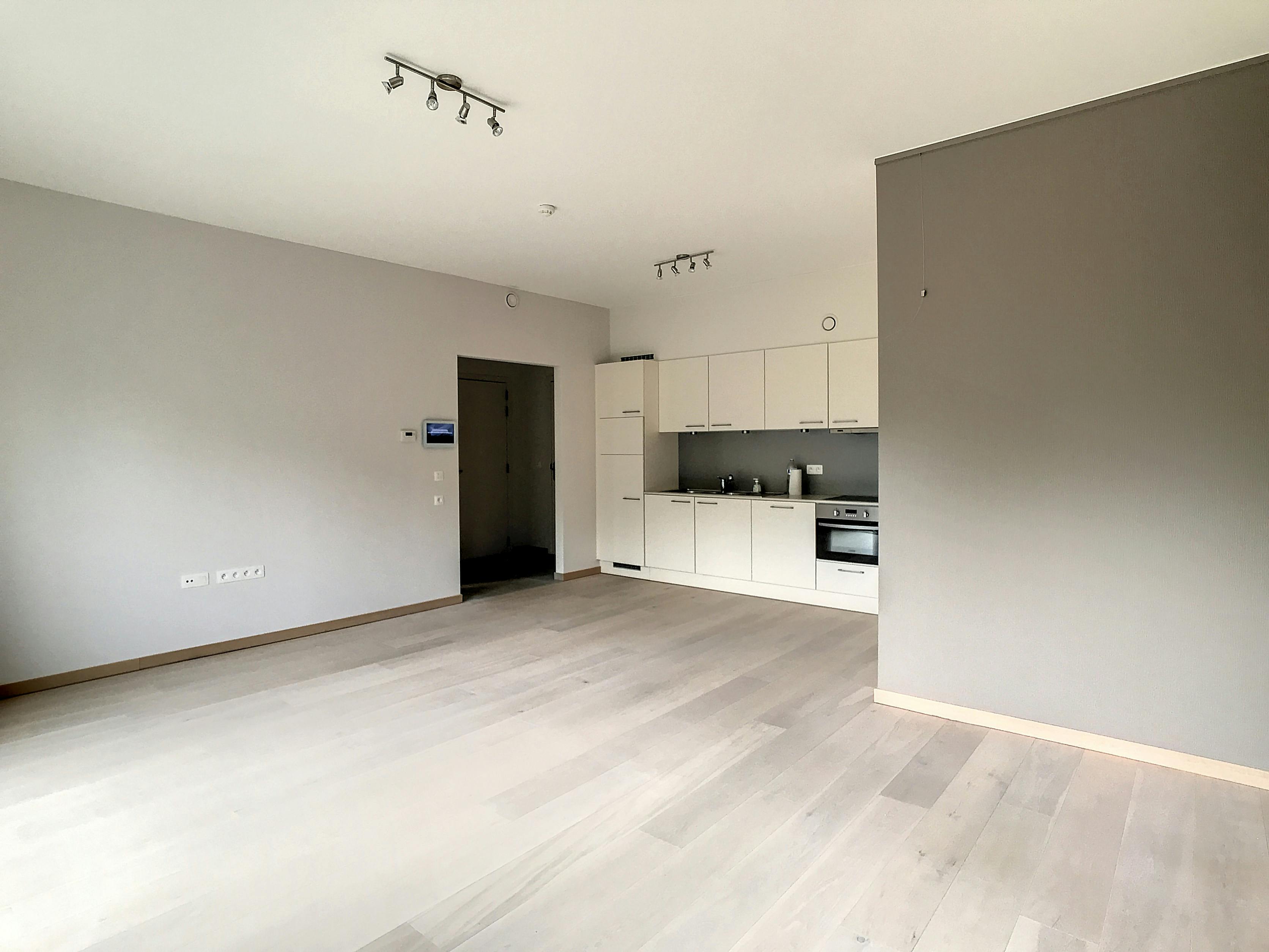 Serviceflat met 1 slaapkamer in Oudenaarde te koop!  foto 6