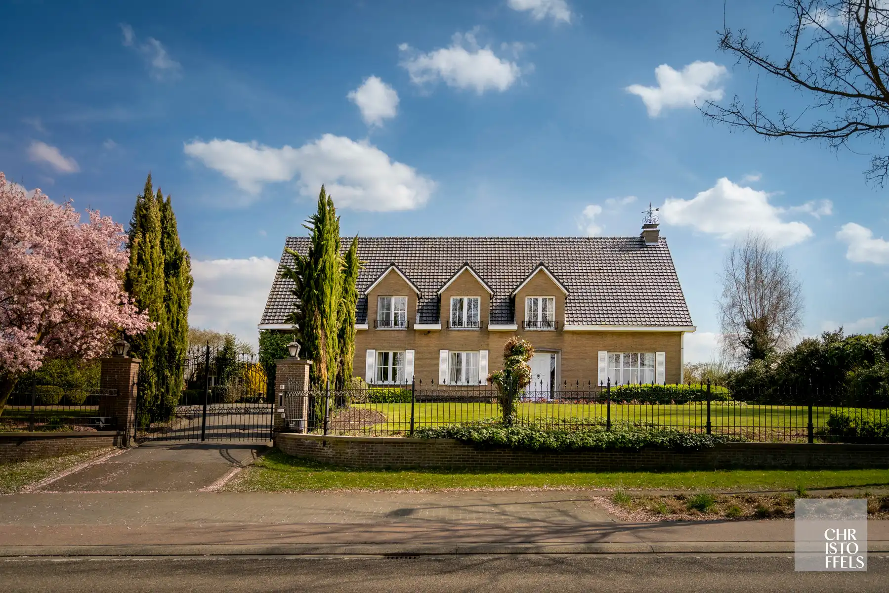 Riante vrijstaande woning mét vrij zicht op een perceel van 3679m²! foto 7