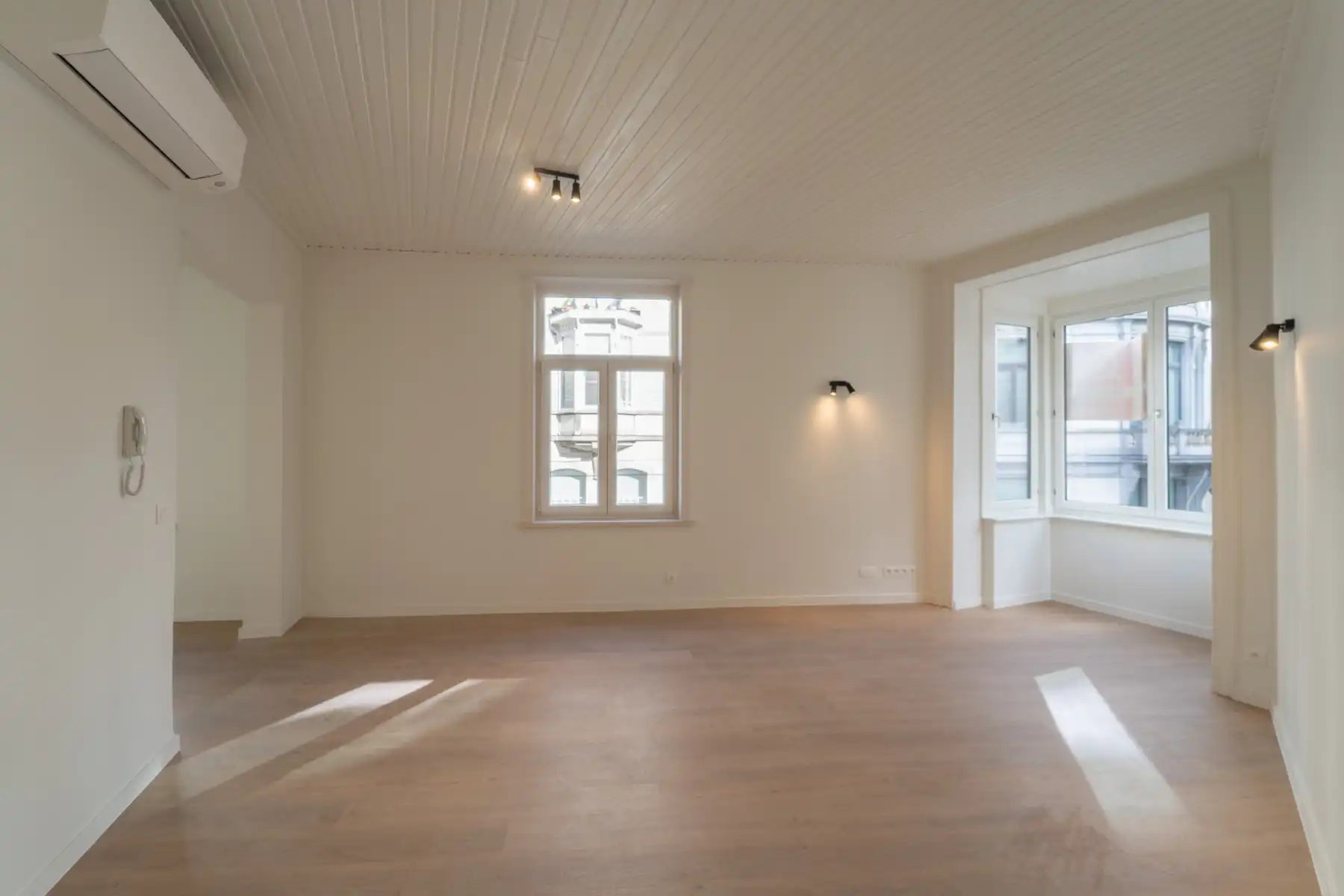 Volledig gerenoveerd appartement in hartje Gent foto 6