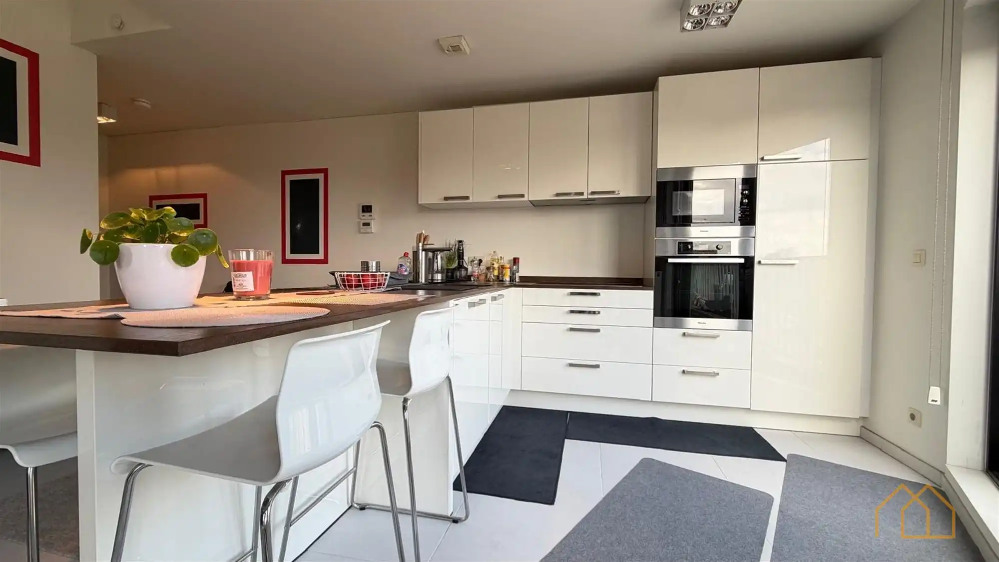 Modern appartement met mooi uitzicht foto 5