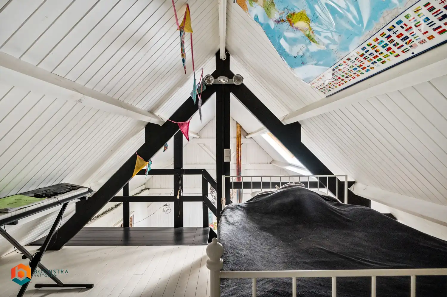 Karaktervol landhuis met 4 slpkrs en aanhorigheden op 27a50ca te Keerbergen foto 27