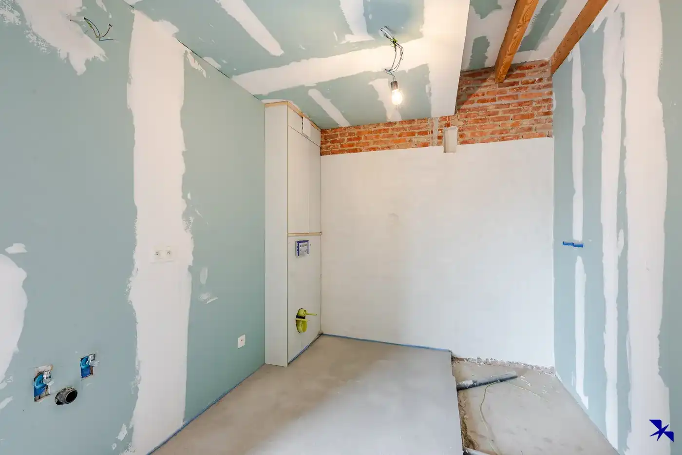 Stijlvol gerenoveerde woning op groenligging foto 22
