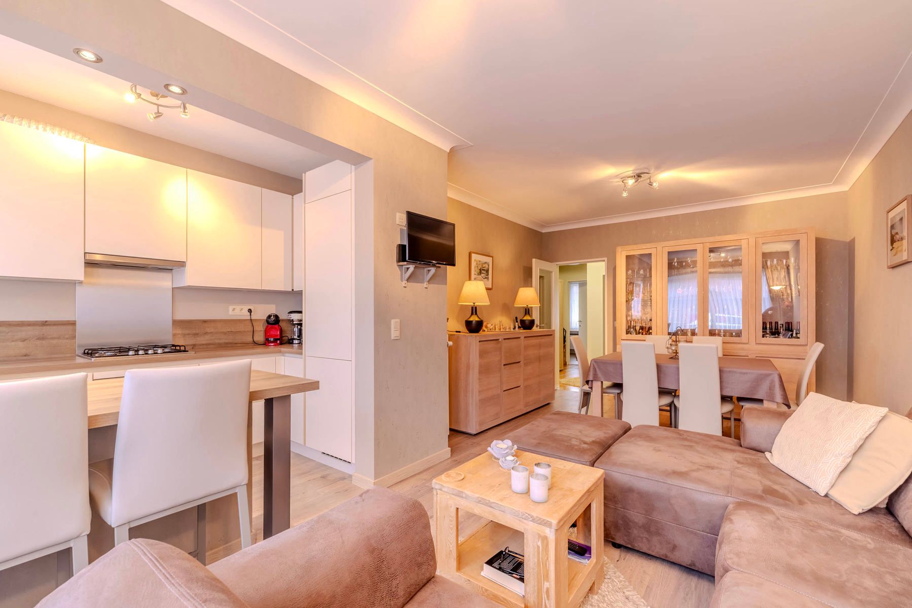 Instapklaar gelijkvloers appartement met tuin in Lier foto 21