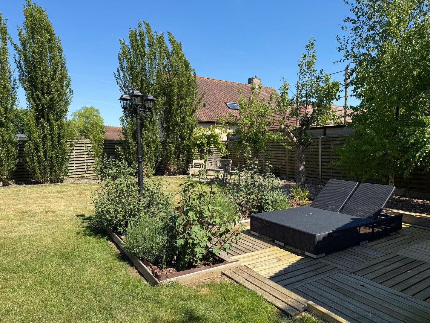 Top afgewerkte Villa op zongericht perceel. foto 25