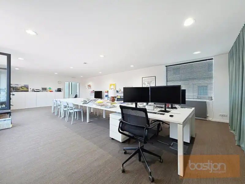 Kantoorruimte van 70m². foto 4