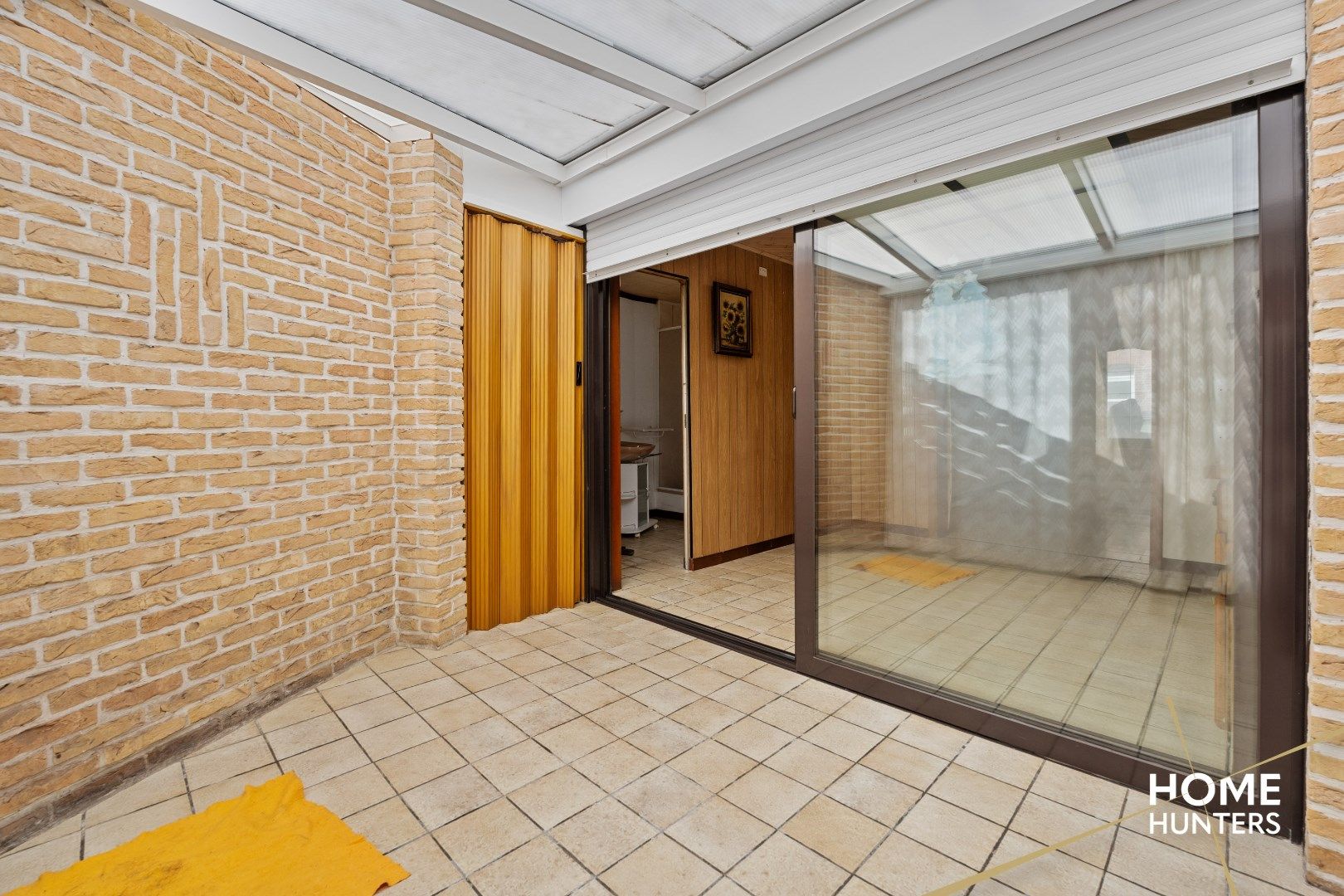 Woning met uitgestrekte tuin in de stadskern van Mesen foto 13