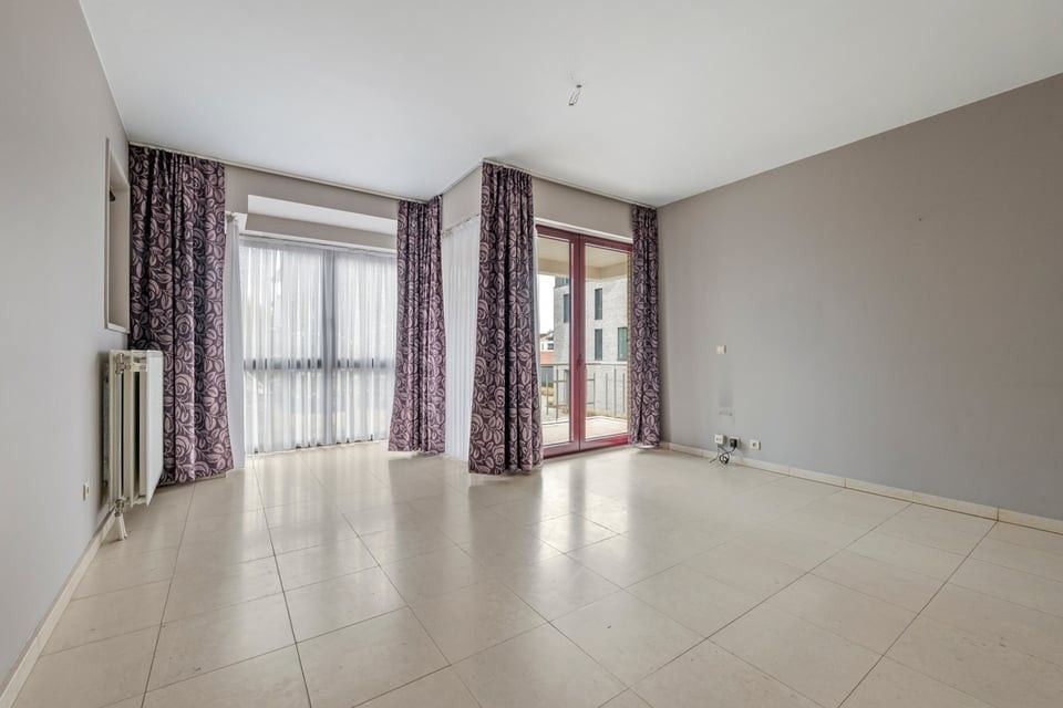 RUIM APPARTEMENT MET UITZONDERLIJK TERRAS VAN +50M² IN SINT-TRUIDEN foto 13