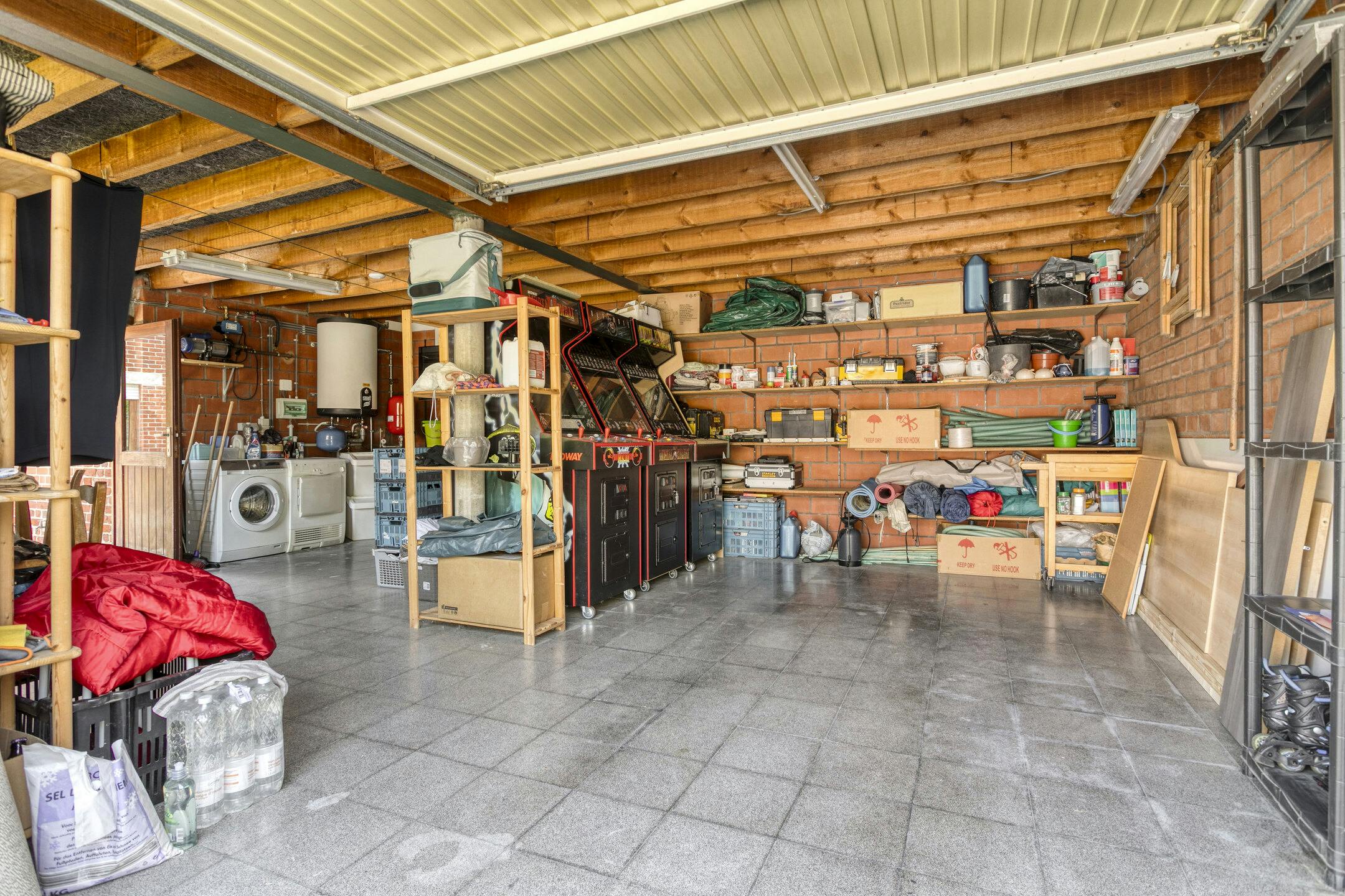 Halfopen huis met 3 kamers te koop in Ooigem foto 13