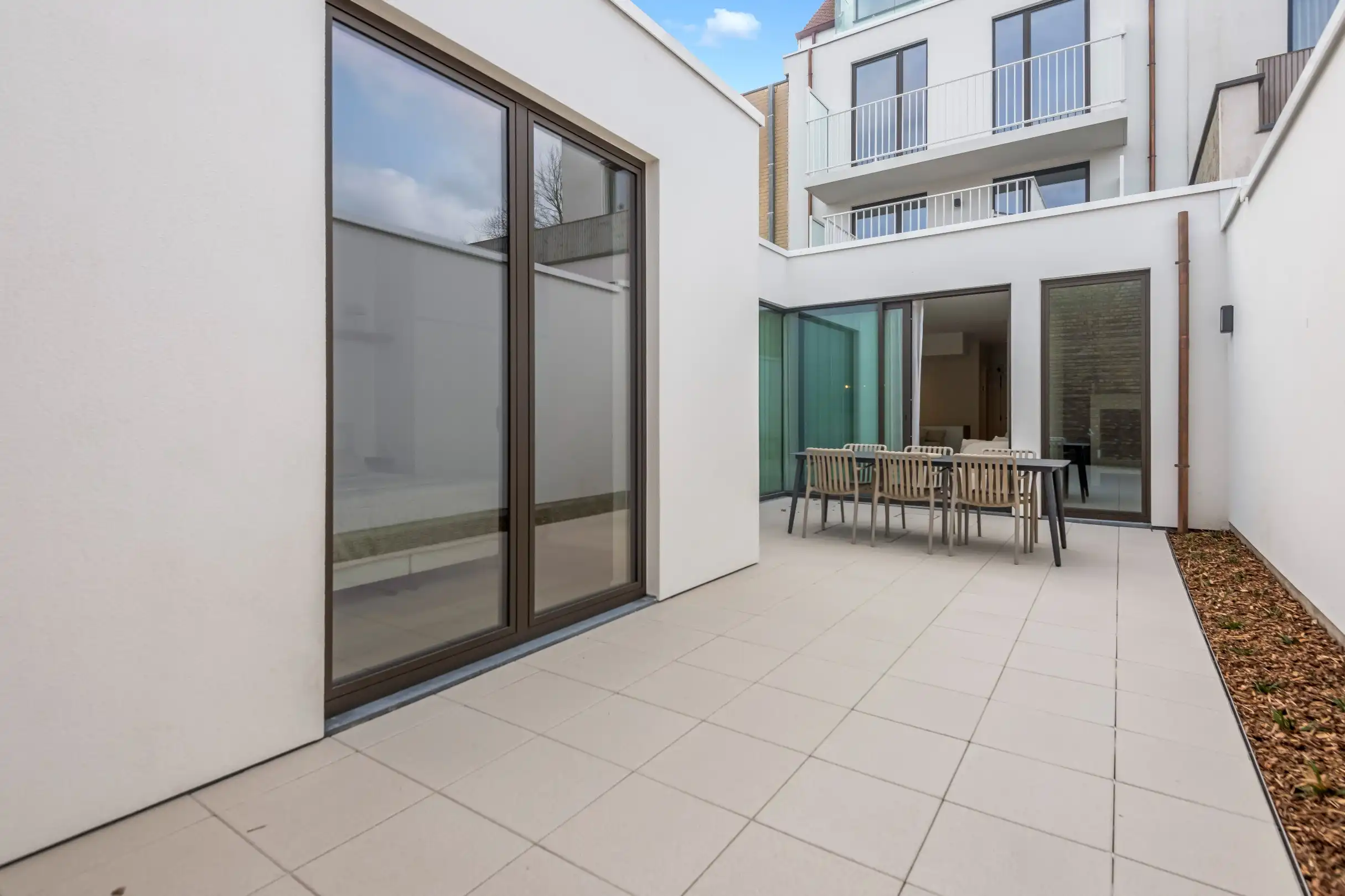 Nieuwbouw appartement, gelegen vlakbij de Lippenslaan en Duinenwater. foto 4