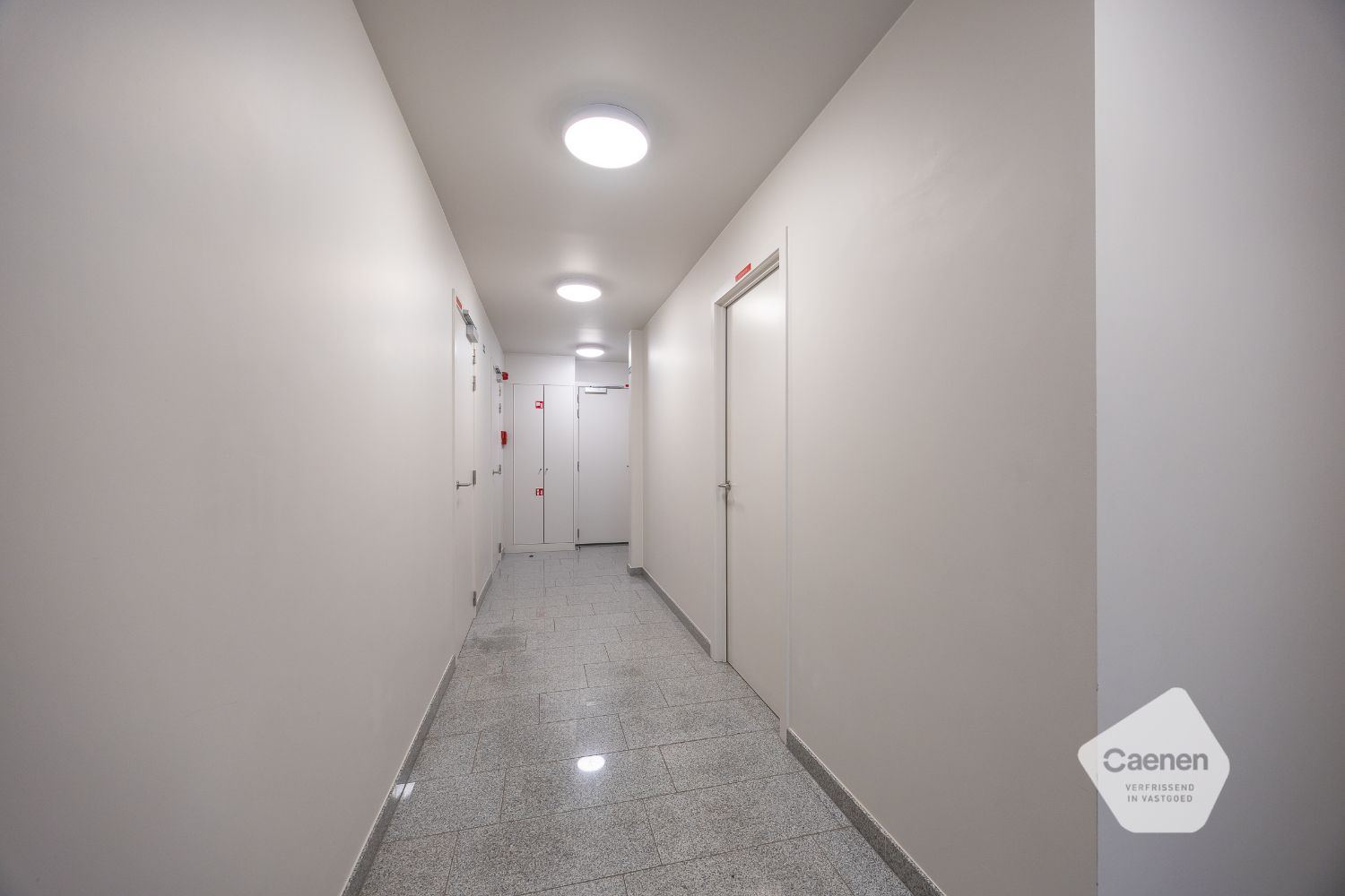 Eén slaapkamer appartement in centrum Oostende foto 15