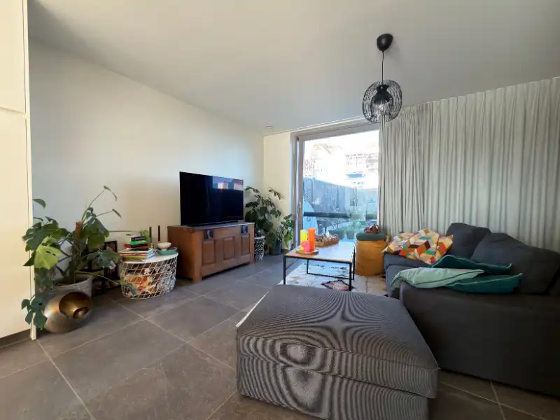 Energiezuinige woning met tijdloze architectuur in het charmante Oostduinkerke dorp! foto 9