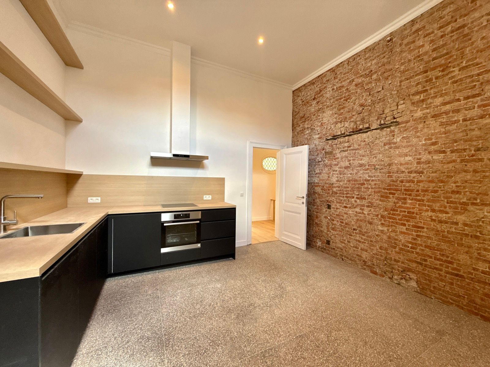 Appartement te huur foto 7
