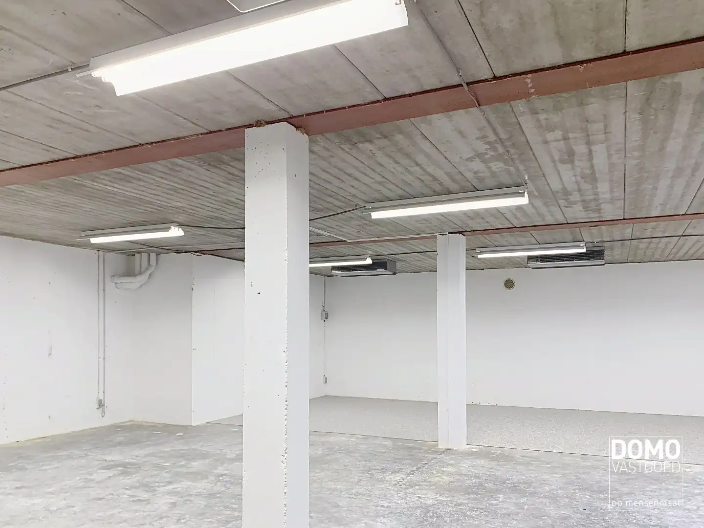 Commerciële ruimte met kelder te huur te Herk-de-Stad foto 10