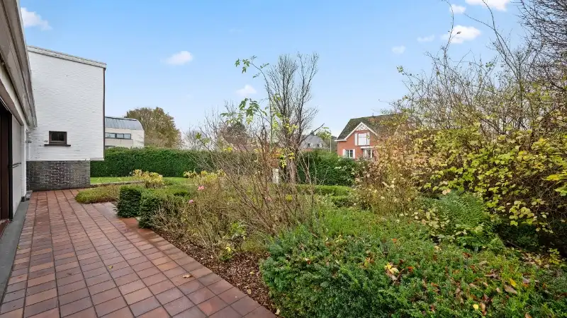 Villa van 285m² op 10a16ca met 5 slaapkamers foto 31