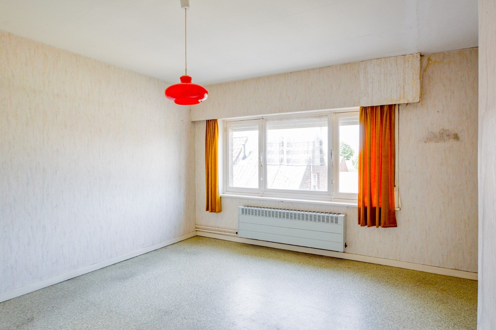 Ruime woning op rustige ligging in Eernegem foto 10