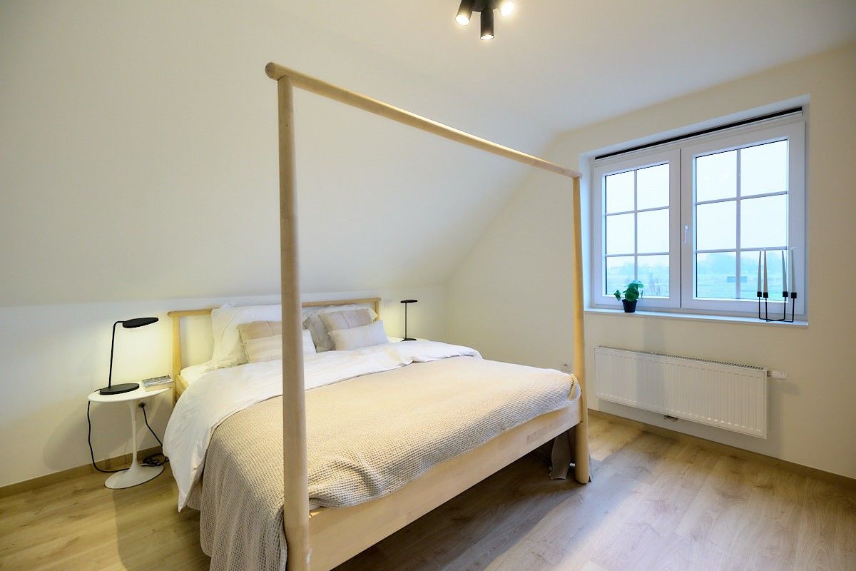 Landelijke halfopen woningen nabij het centrum van Rumbeke foto 10