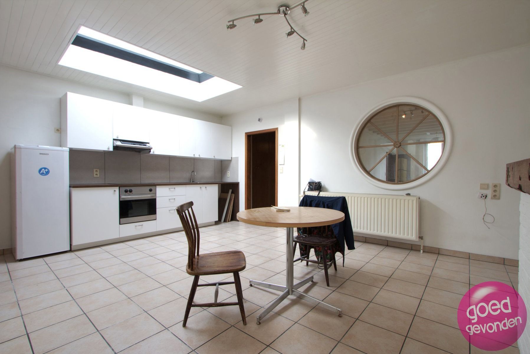 WONING - 3 SLK - TUIN - TERRAS - PARKING - INSTAPKLAAR foto 11