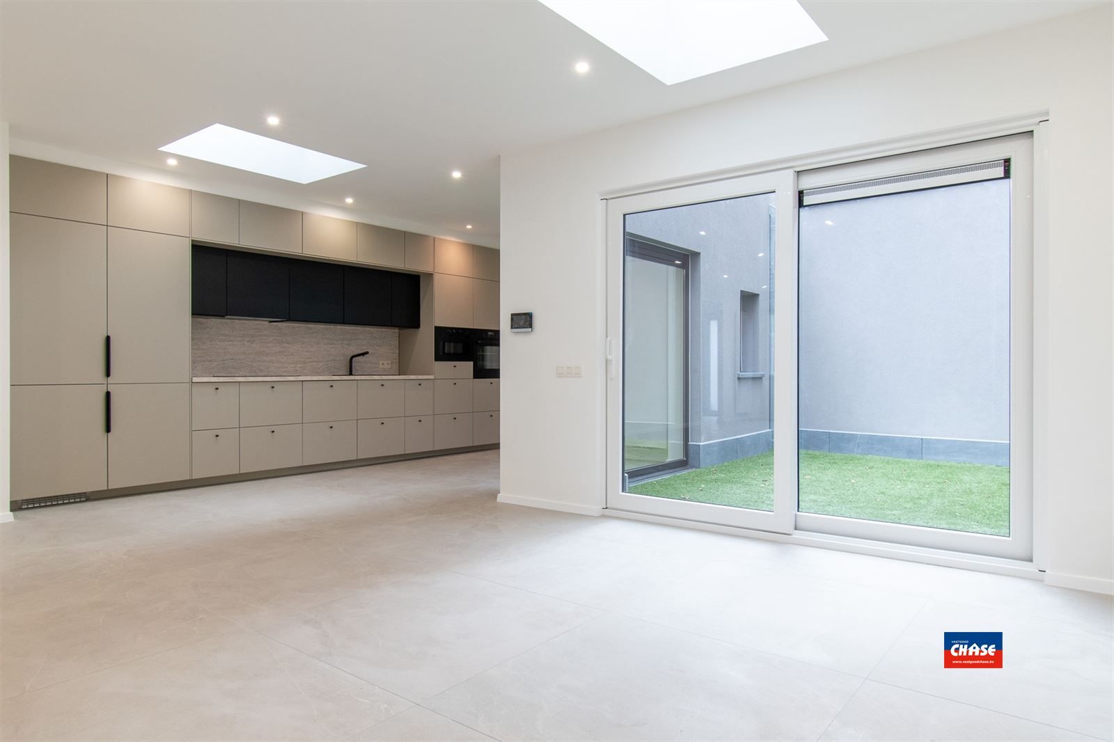 Moderne, energiezuinige woning met 3 slaapkamers, garage en stadstuin foto 6