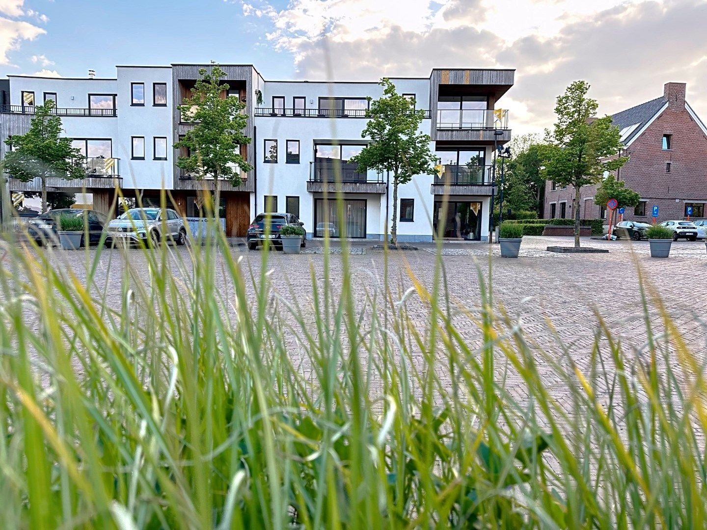 Stijlvol gelijkvloers appartement met gemeenschappelijke tuin foto 14