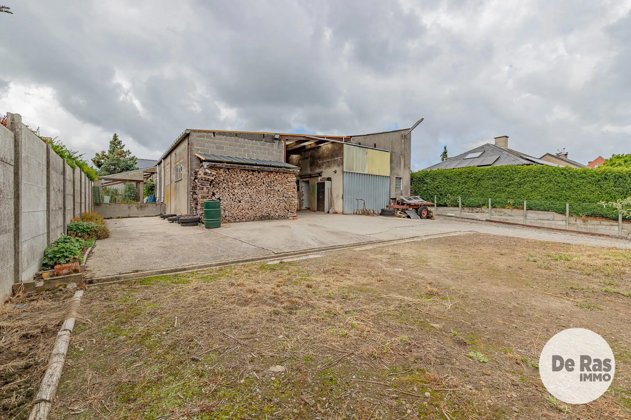 HERZELE - Ruime villa met magazijn op 16a18ca&nbsp; foto 32