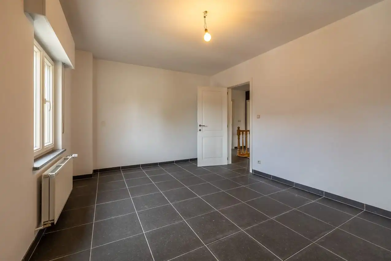 Instapklare, verrassend ruimle woning in landelijke omgeving foto 23