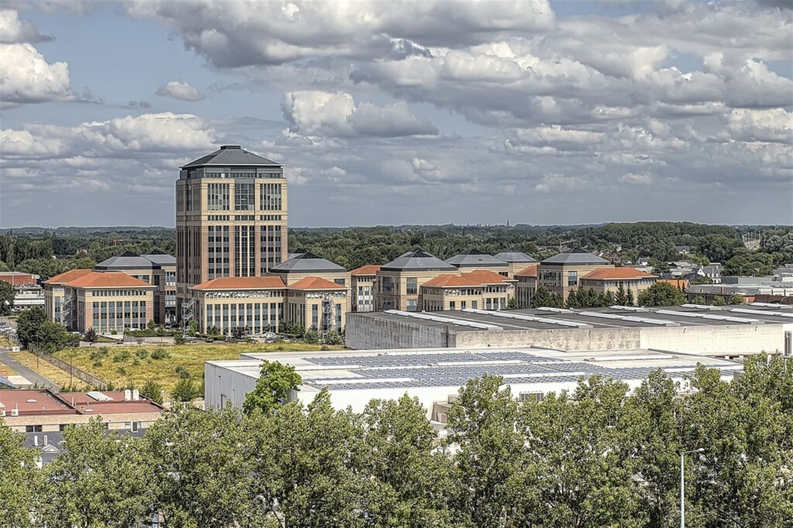 Kantoren te huur in Mechelen Campus foto {{pictureIndex}}