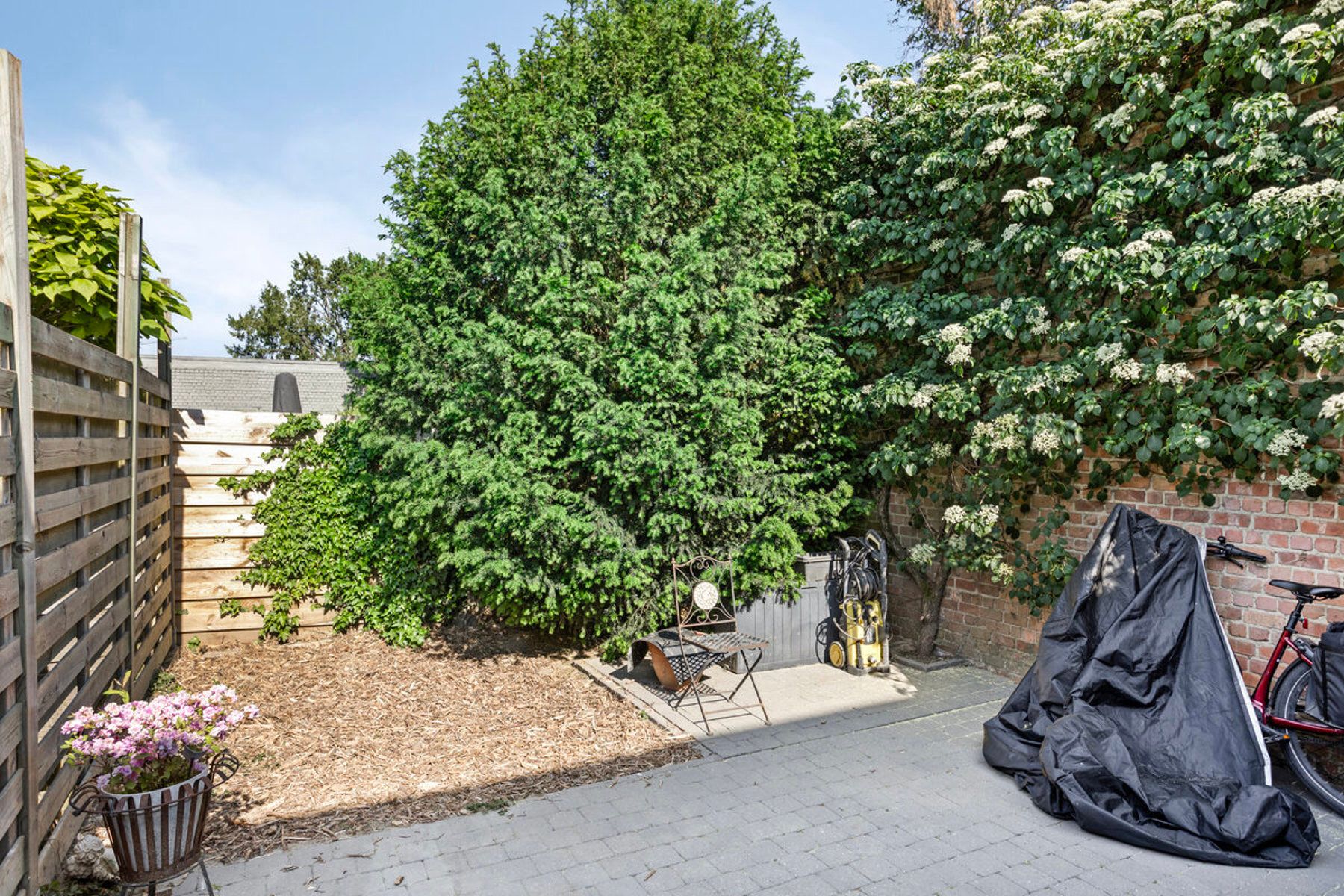 Lichtrijke instapklare woning nabij Vrijbroekpark foto 15