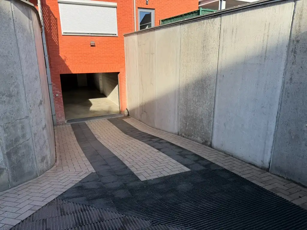 Genk, Schabartstraat 6 bus 11: modern energiezuinig appartement met 2 slaapkamers, terras en ondergrondse autostaanplaats. foto 18