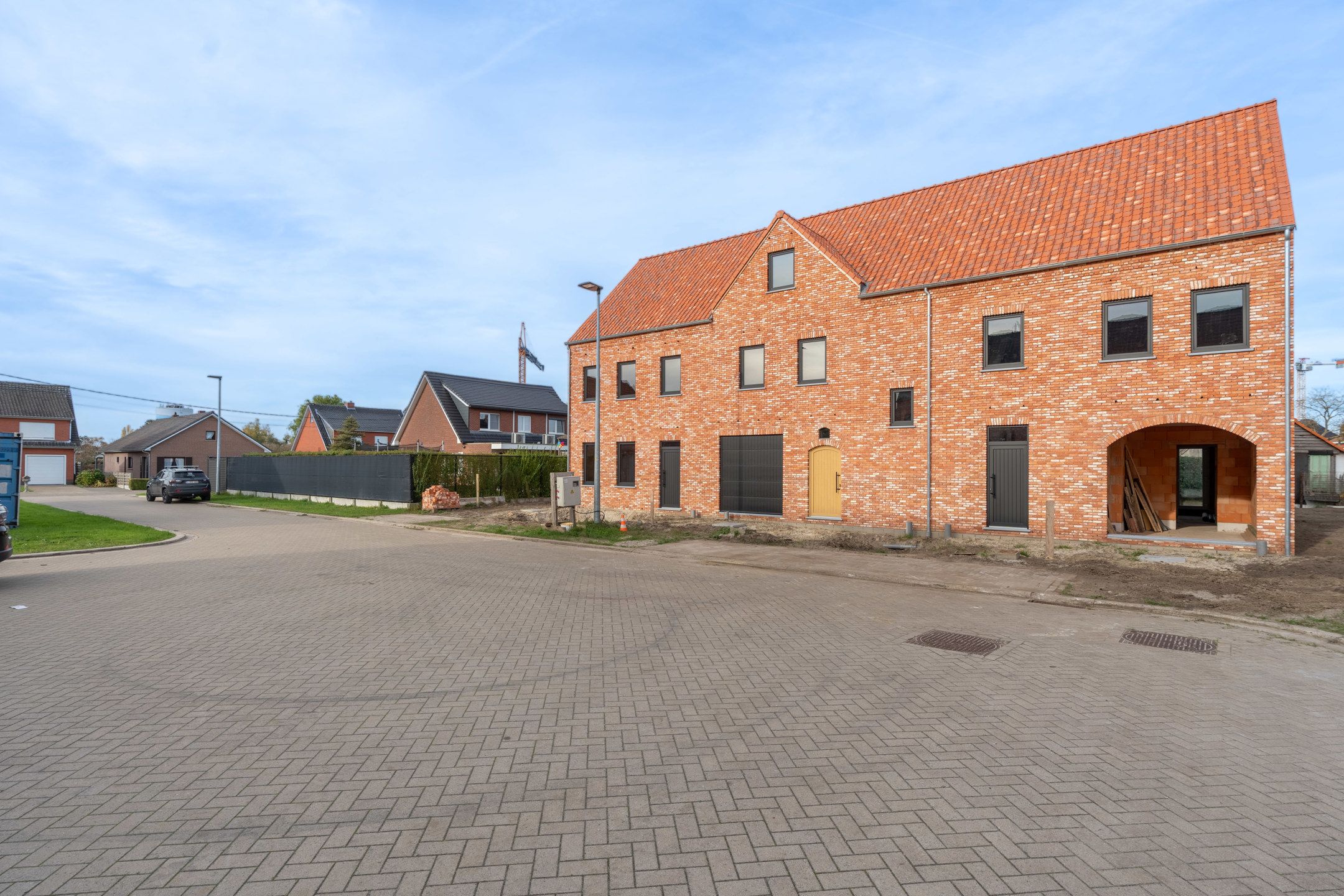 Knappe en ruime (245 m²) casco woning op gunstige ligging foto 46