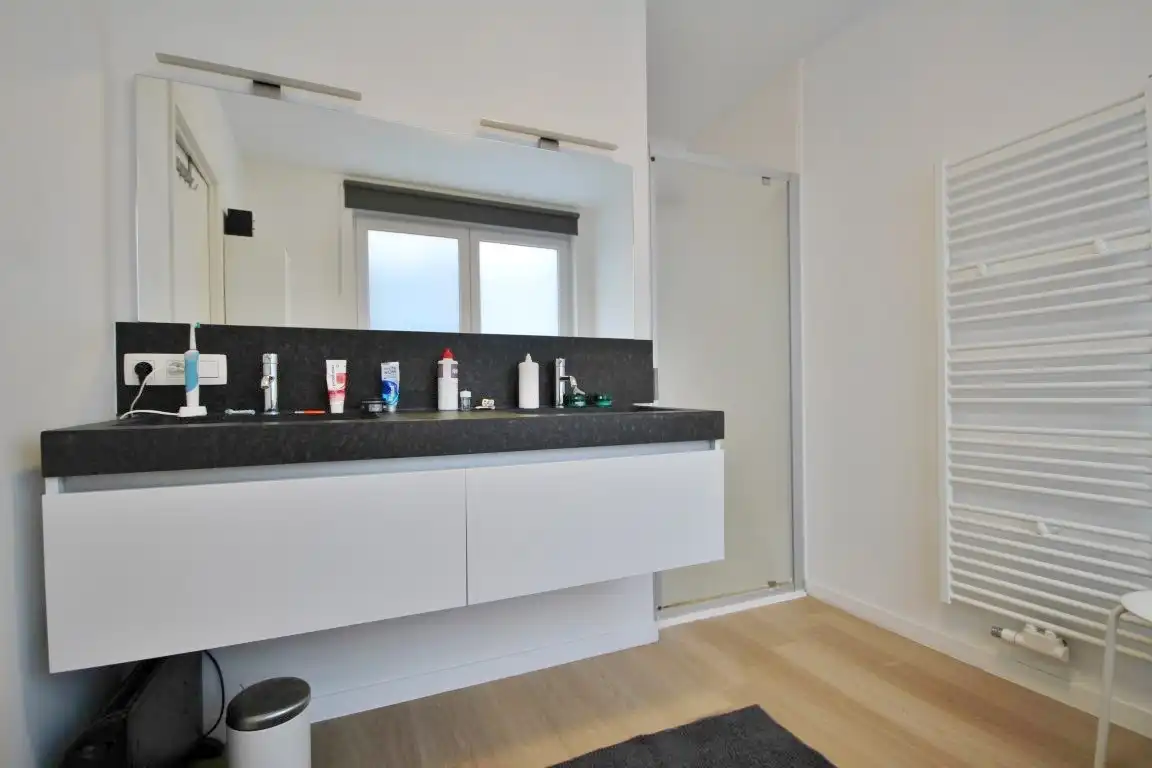 Rustig gelegen woning met 2 slaapkamers en ruime tuin foto 18