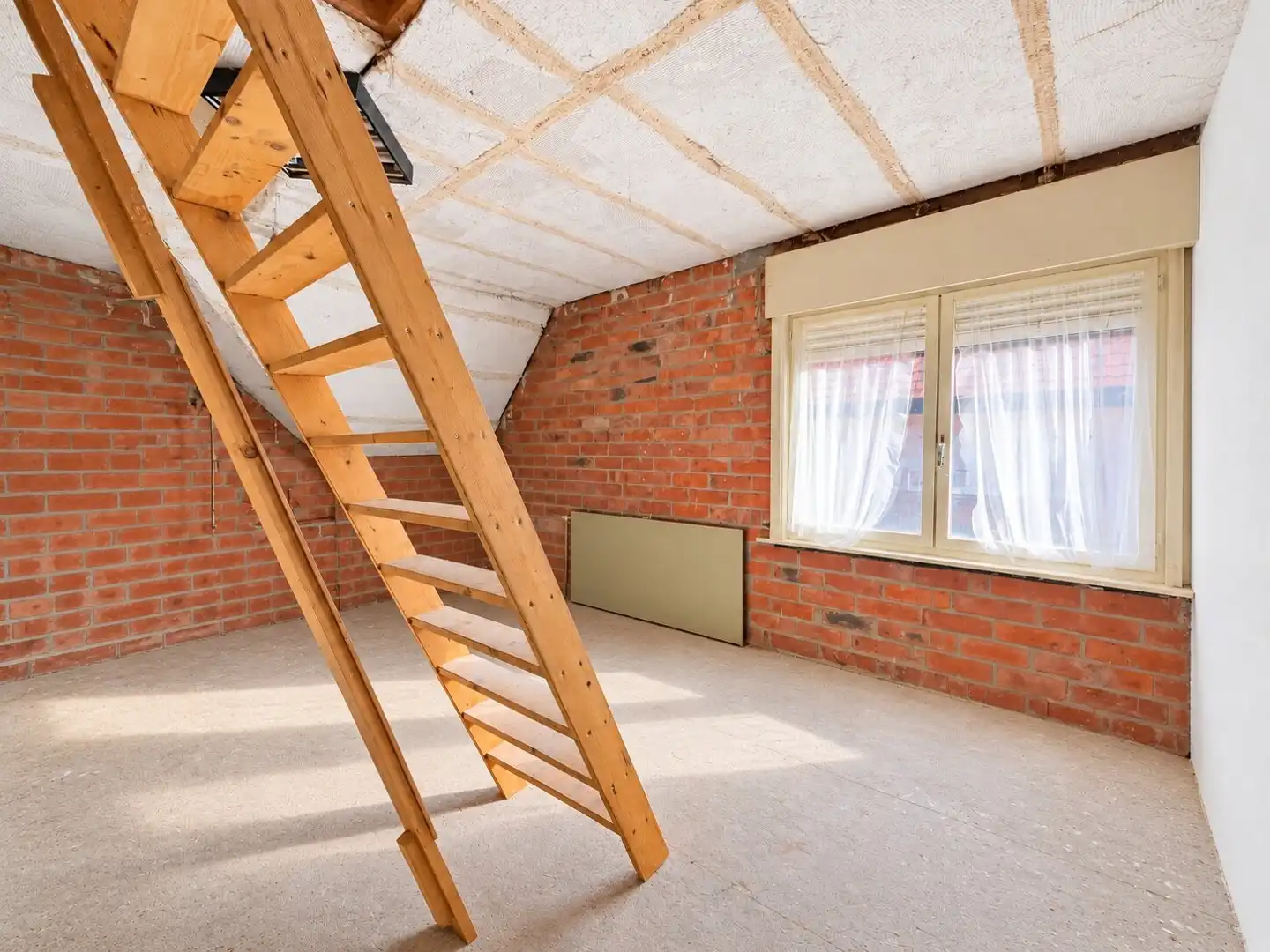 Passendale – Woning met 3 slaapkamers, garages en tuin nabij het centrum foto 11
