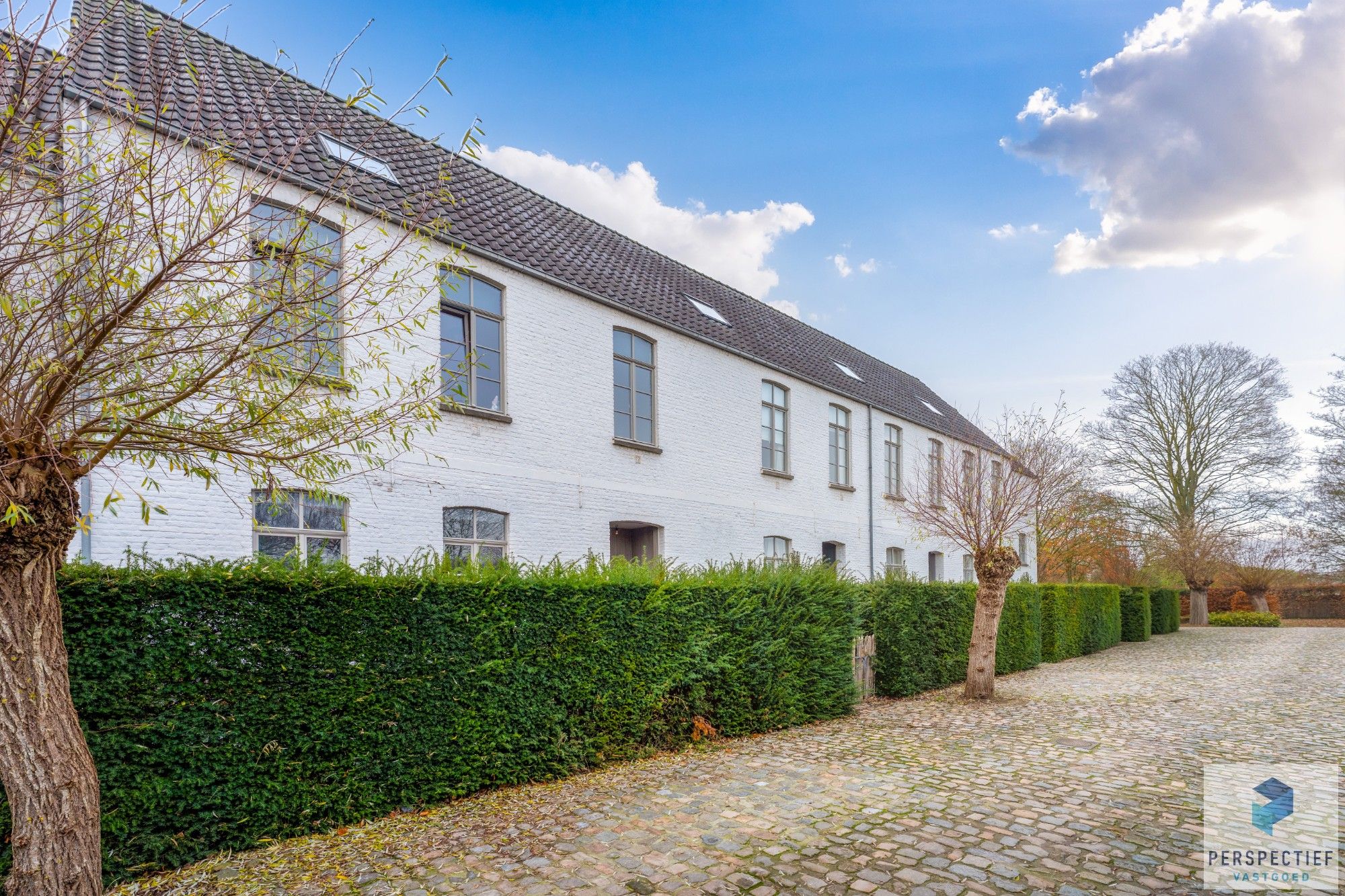 BEZOEKMOMENT ZATERDAG 20/12 VAN 15U TOT 16U30 | Ruime gerenoveerde woning met tuin & 2 privatieve autostaanplaatsen foto 24