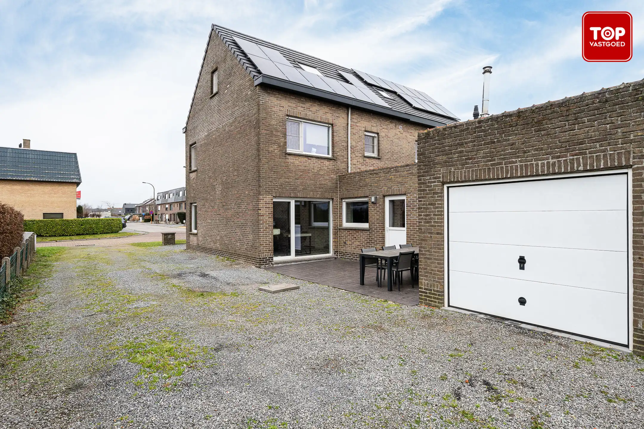 Instapklare HOB met 3 slaapkamers en tuin in rustige buurt foto 3