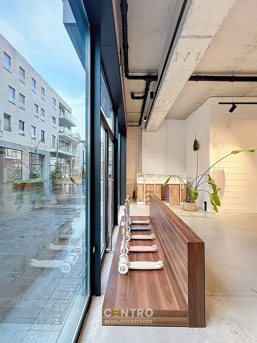 Modern, energiezuinig pand met industrieel karakter tot 285 m² op topligging in De Munt. foto 7