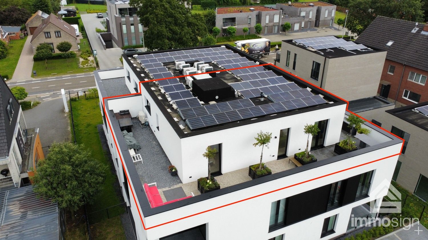 Hoogwaardig afgewerkt penthouse met zeer groot terras te Boekt! foto 37
