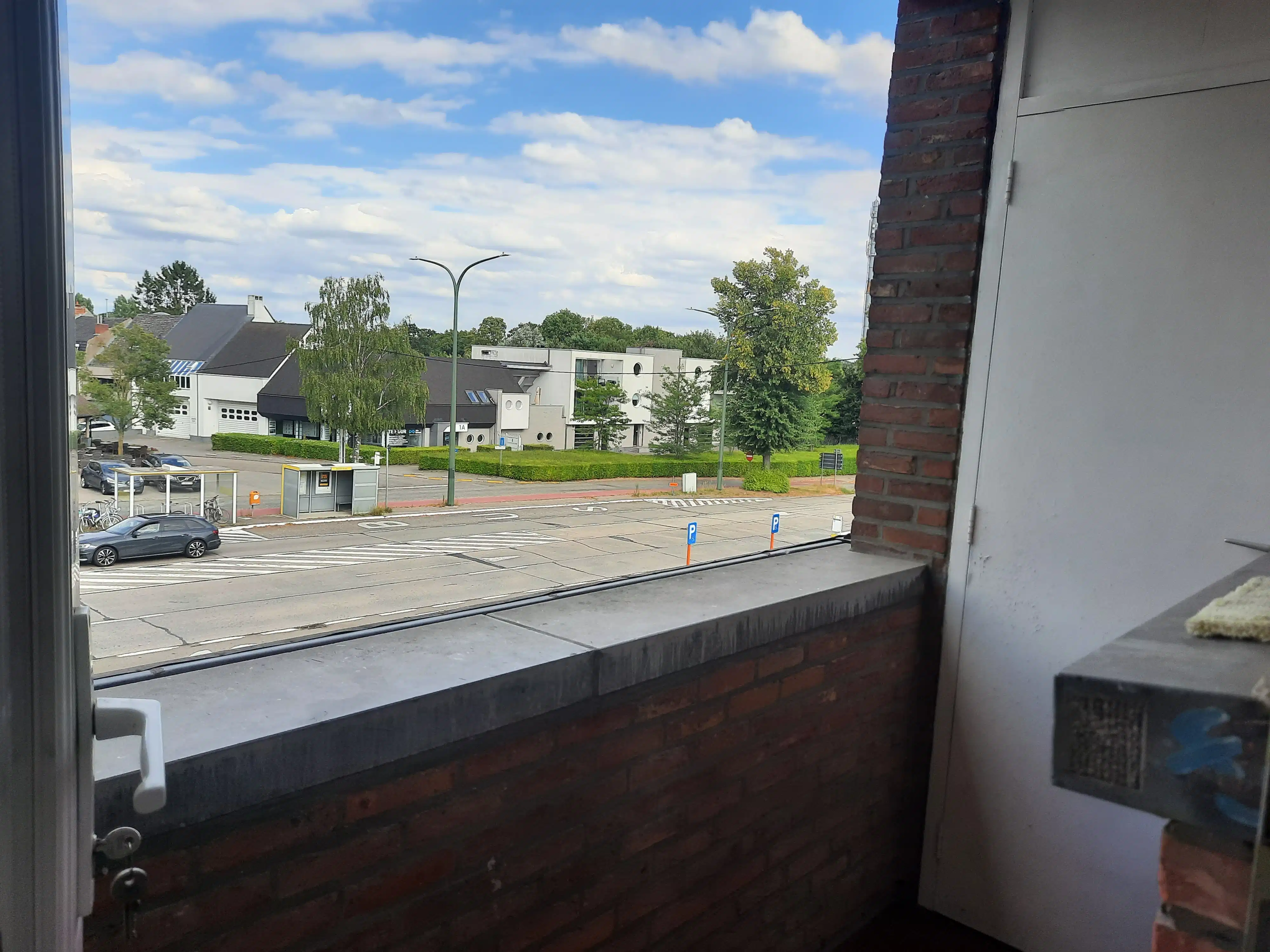 MEISE centrum: mooi 2spk appartement m balkon in klein gebouw foto 7