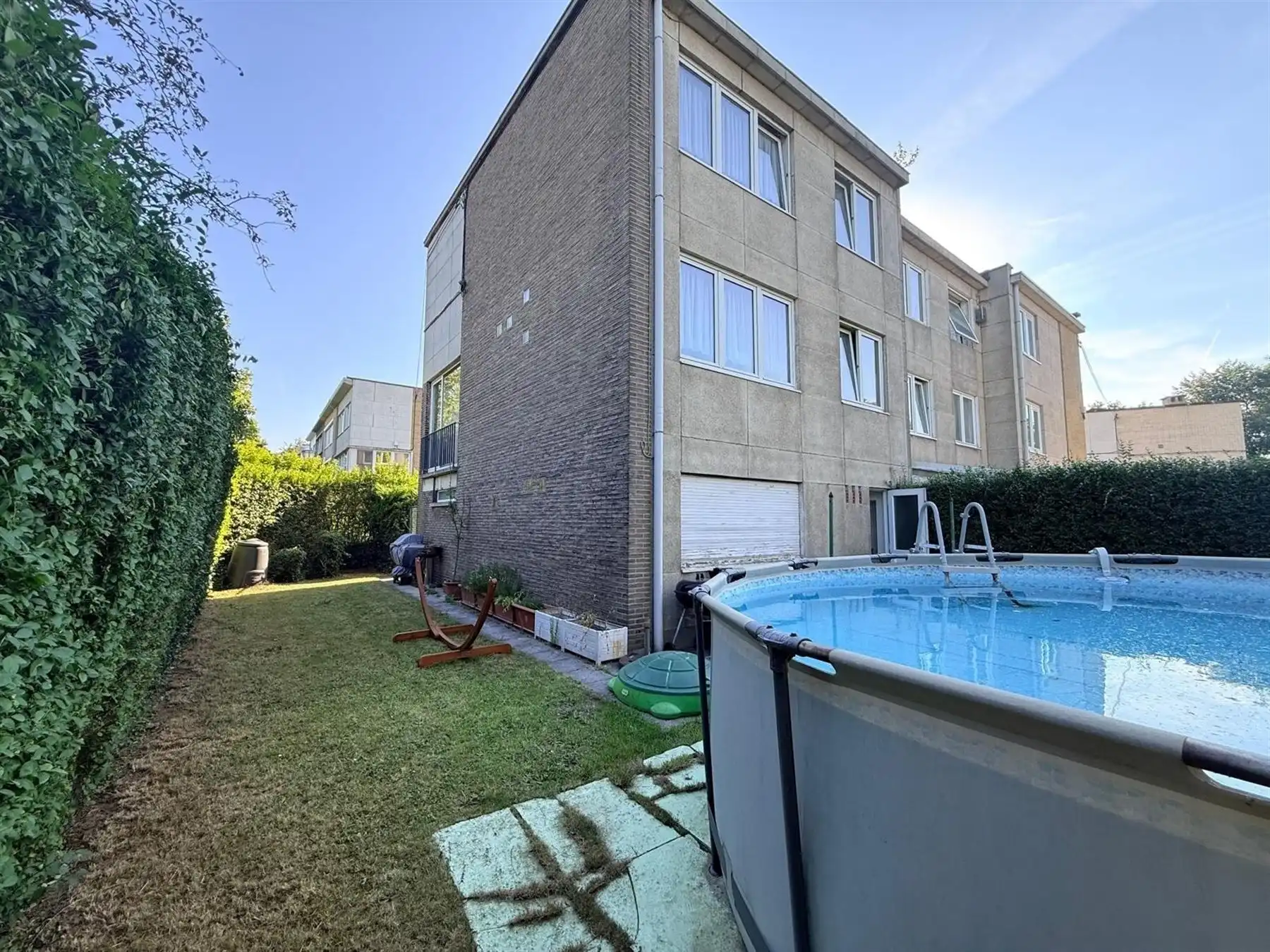 RESIDENTIEEL GELEGEN 3-GEVEL WONING VLAKBIJ NAVO! foto 14