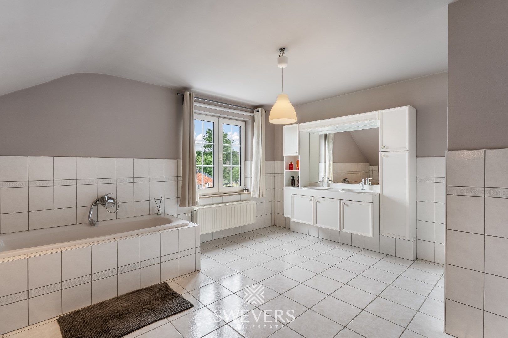 Riant wonen ( 22a 52ca ) met karakter en comfort in hartje Boekt foto 20