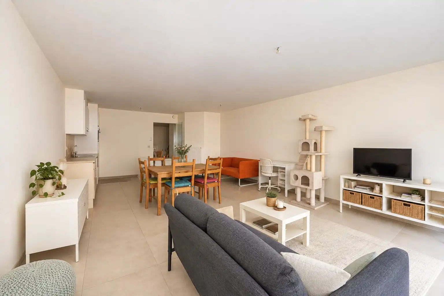 Instapklaar appartement met ruim zonneterras in het centrum van Oostende! foto 2